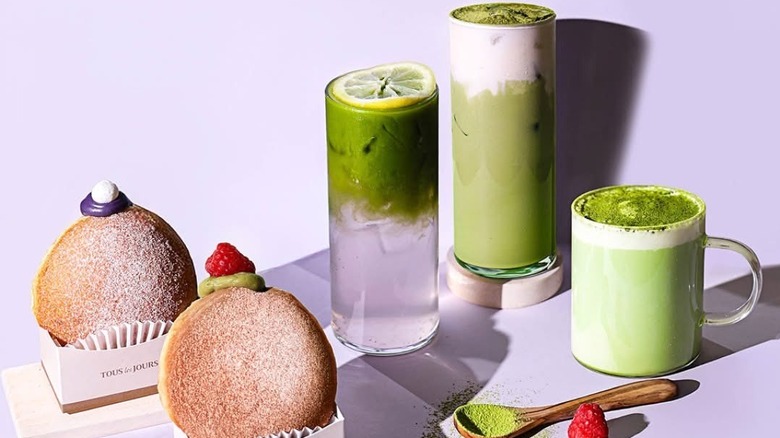 TOUS les JOURS drinks and treats