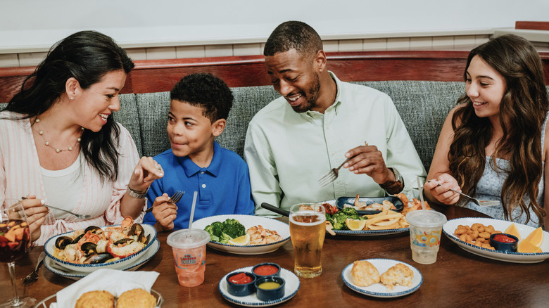 Family eating at Red Lobster