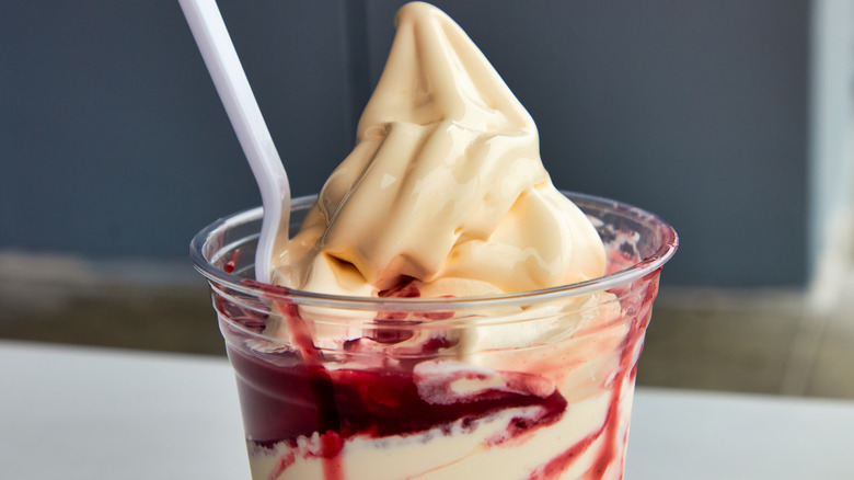 Soft serve sundae treat
