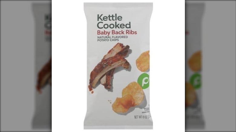 A bag of Publix kettle cooked baby back rib-flavored potato chips on a white background.