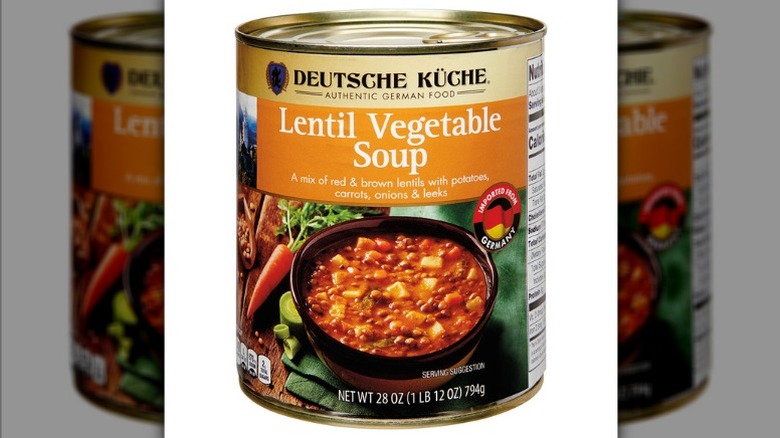 Can of Deutsche Küche Lentil Vegetable Soup from Aldi on a white background