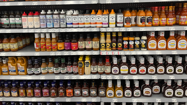 Walmart retail 2025 store dipping sauce and condiment section and prices