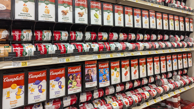 picture of canned soup dispenser at grocery store