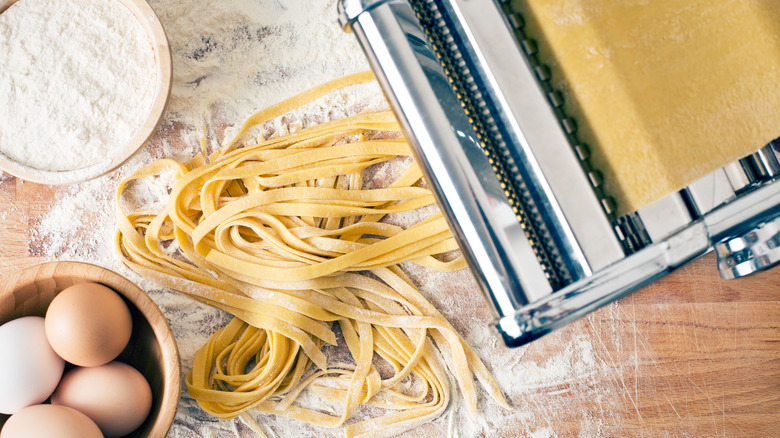 Homemade pasta and pasta roller