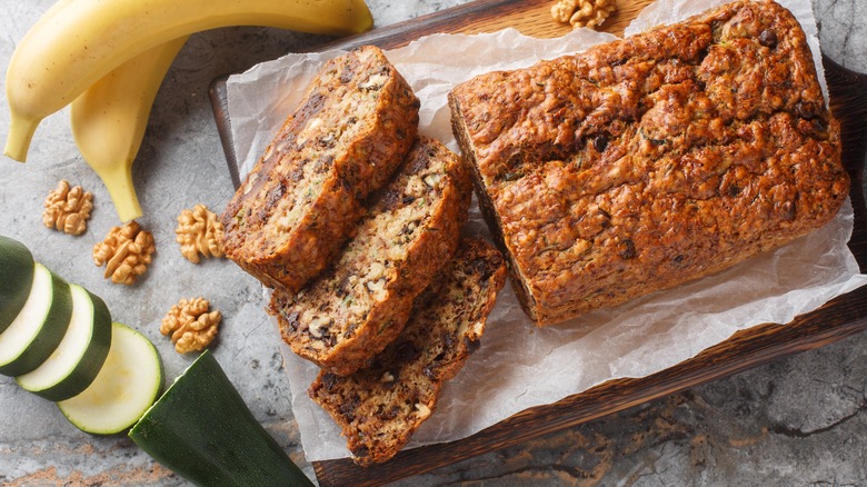 Zucchini banana bread