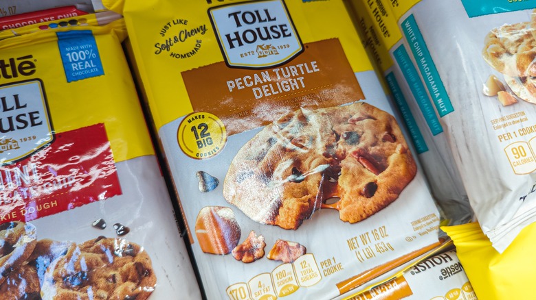 Packs of Nestle Toll House cookie dough
