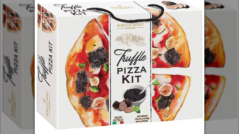 The box of a Borgo de Medici truffle pizza kit