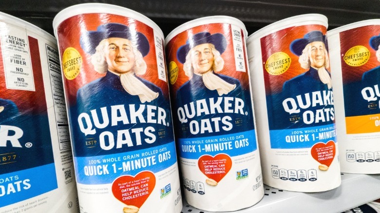 Quaker Oats on a supermarket shelf.