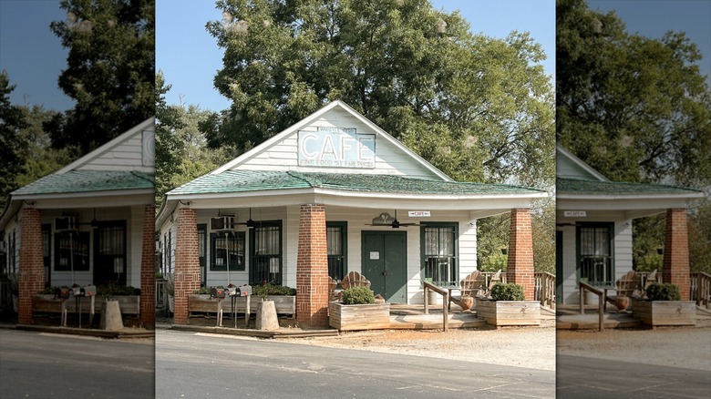 Exterior of The Whistle Stop Café