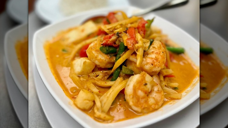 Bowl of spicy curry at Pearl Cafe