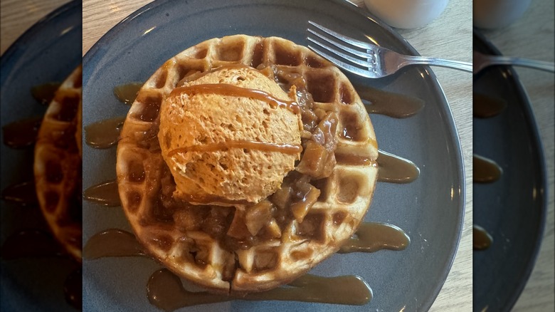 Blueplate Pumpkin-Apple Mousse Waffle