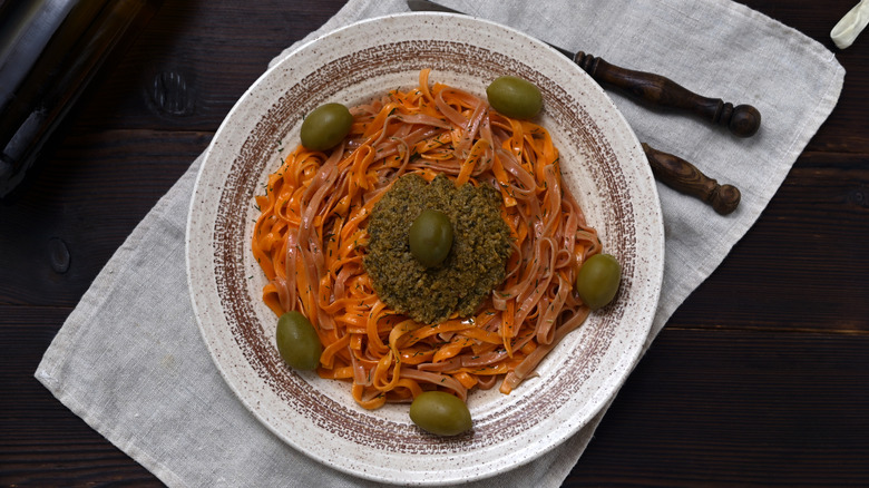 pasta with tapenade and green olives