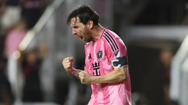 Lionel Messi cheering during soccer game