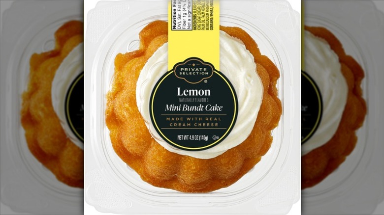 Private Selection Lemon Mini Bundt Cake in clear plastic packaging on a white background.