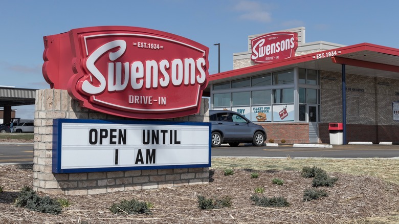 Exterior of a Swensons Drive-In during the daytime