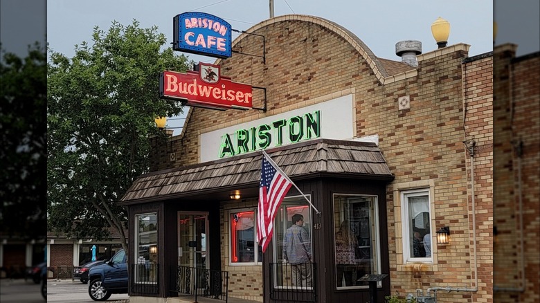 The Ariston Café (Litchfield, Illinois)