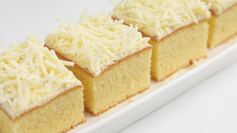 Squares of vanilla sponge