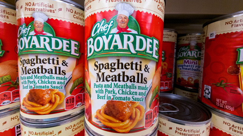 Cans of Chef Boyardee