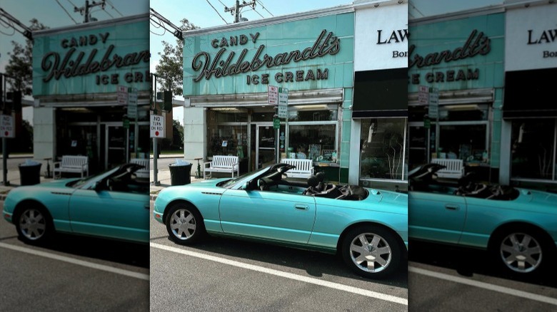 The front of Hildebrandt's in Williston Park, New York