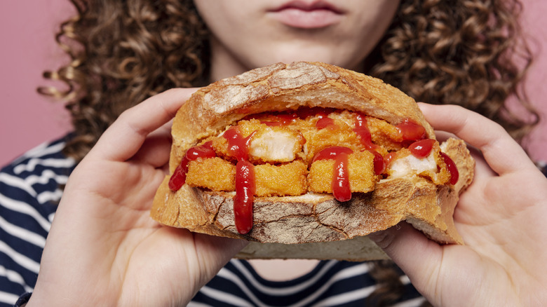 fish stick sandwich