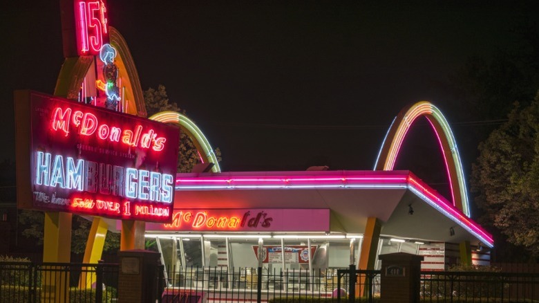 A preseved McDonald's with the old logo still in front.
