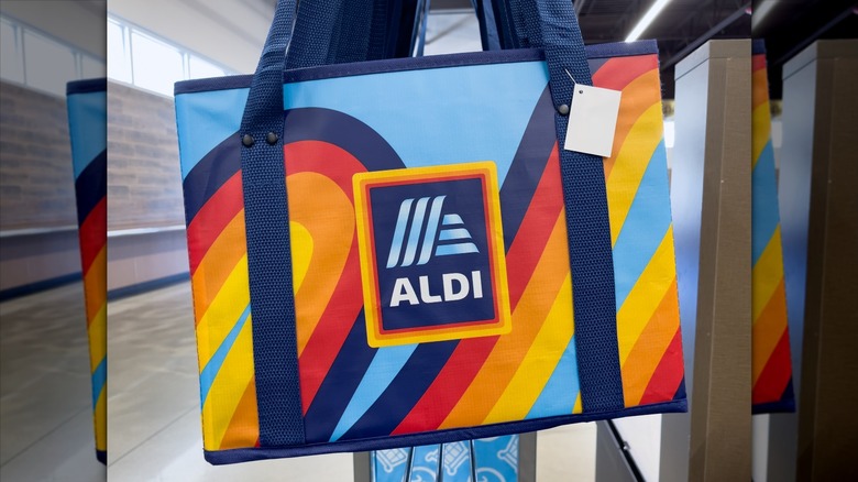 reusable shopping bag with Aldi logo