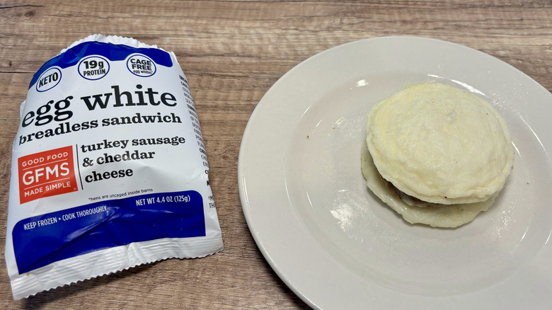egg white breadless sandwich
