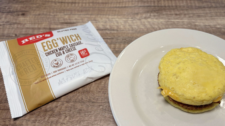 Red's chicken maple sausage egg'wich