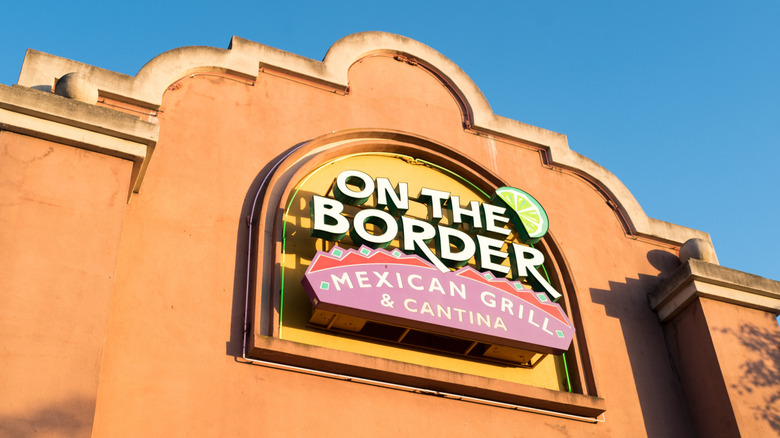 outside of On the Border restaurant