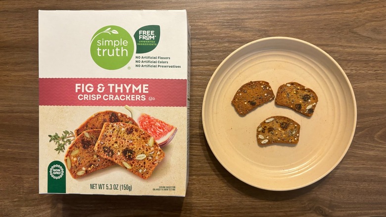 Kroger Simple Truth Fig and Thyme Crisp Crackers box and crackers on plate