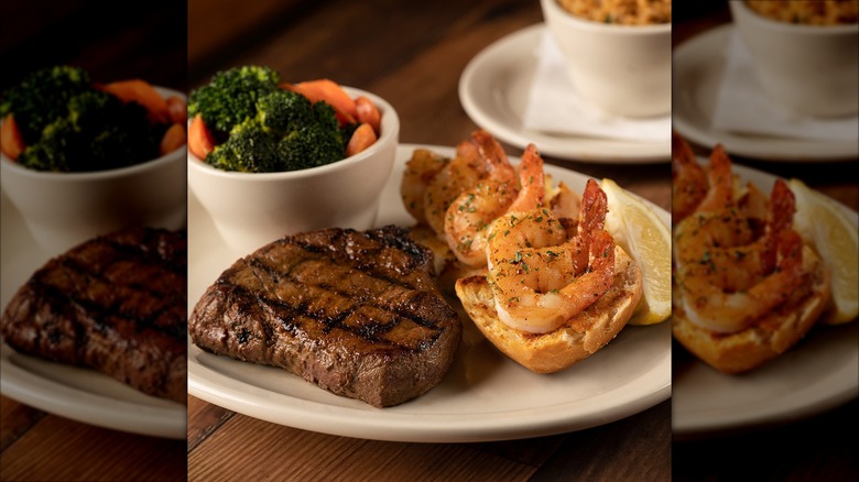 Sirloin steak with shrimp and vegetables