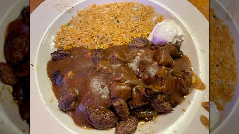 Beef tips and rice