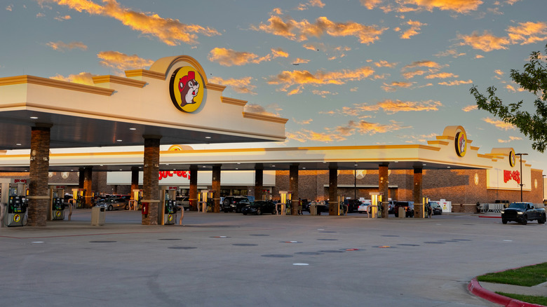 The gas pumps outside of a Buc-ee's location.
