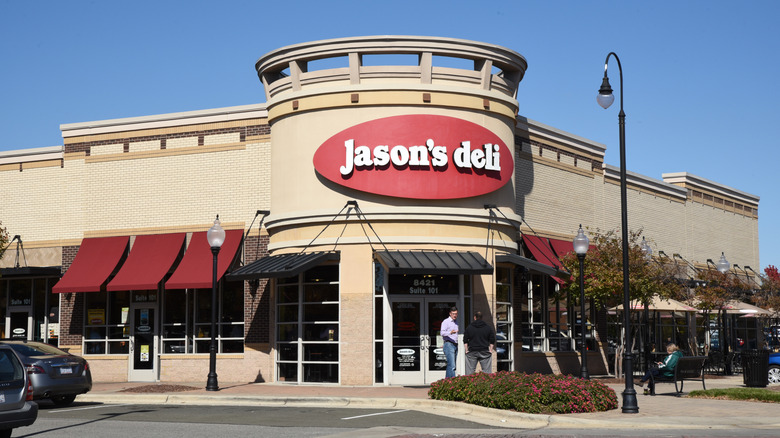 Frontage of Jason's Deli