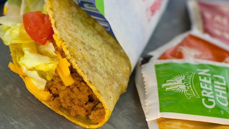 TacoTime crunchy taco and packets of sauce