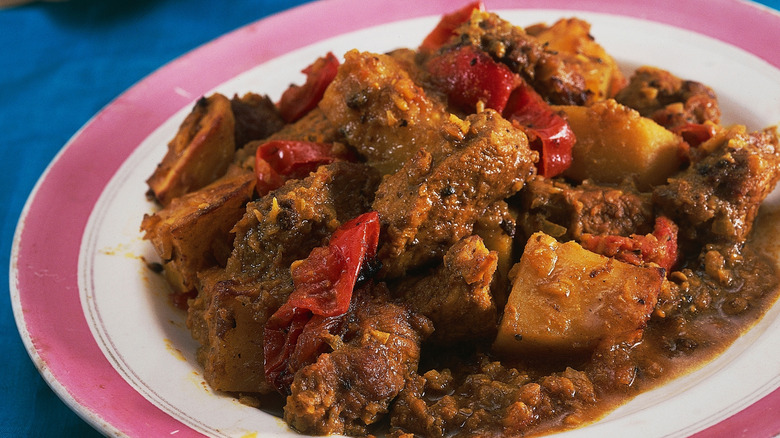 Vindaloo beef