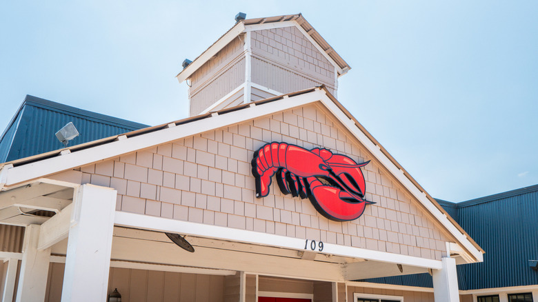 A Red Lobster location.