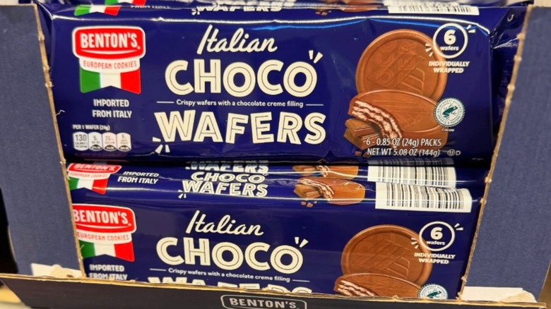 Benton's Italian choco wafers in a display box at Aldi