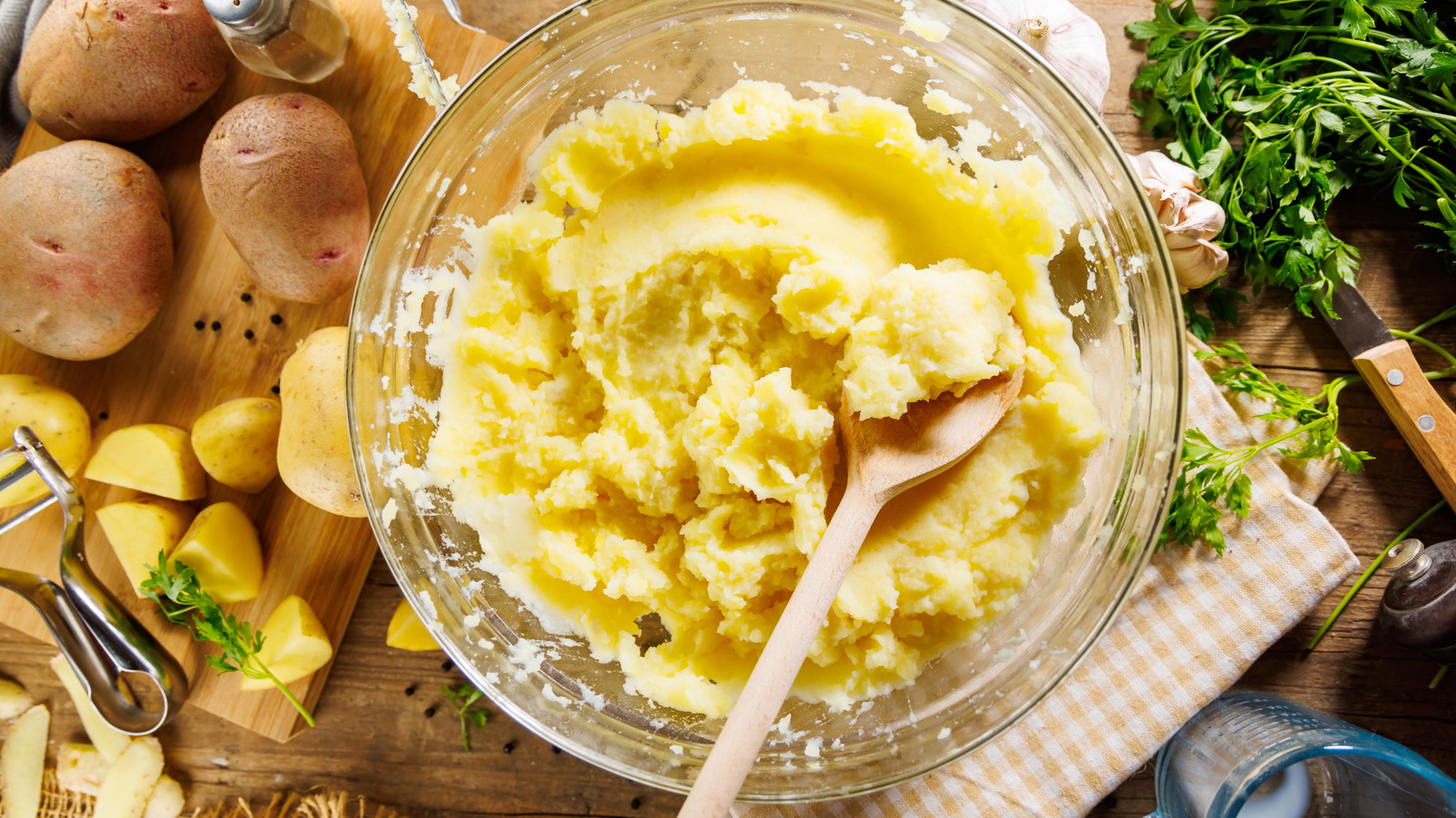 Easily Prevent Gluey Mashed Potatoes With One Simple Step