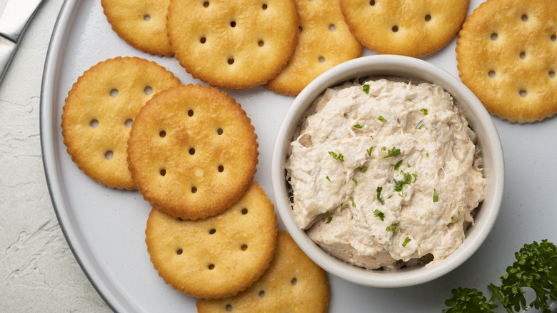 Canned tuna spread