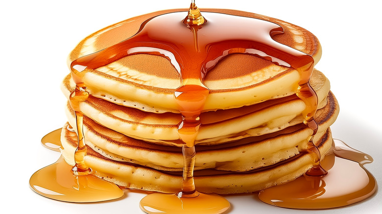 syrup poured on pancakes