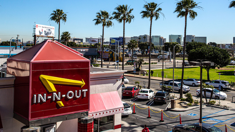 In-N-Out LAX location