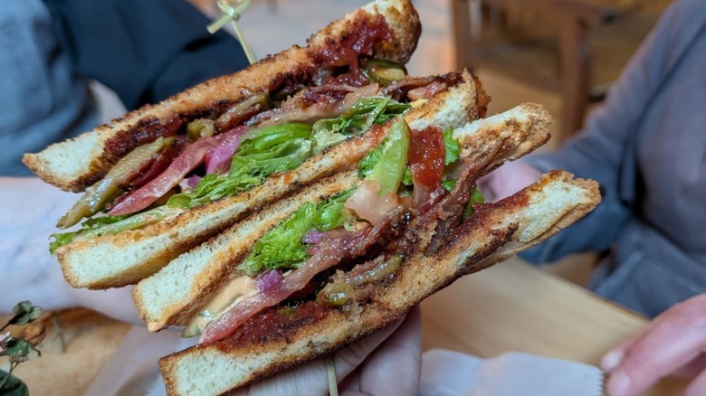 Screaming Unicorn Screaming BLT