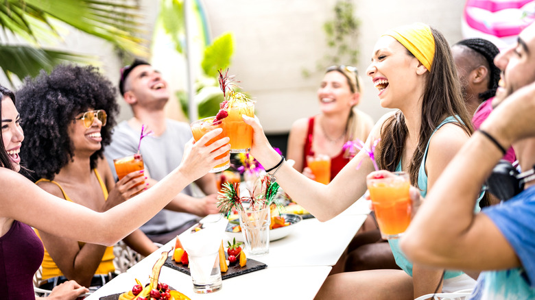 13 Chain Restaurants That Define Spring Break