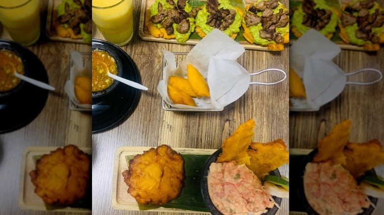 Fruit juice, empanadas, and patacones at Fonda Sabaneta