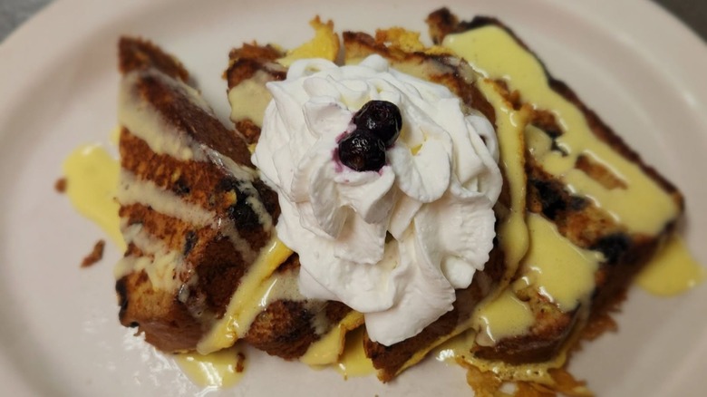 Blueberry Lemon French Toast at Roxy Cafe