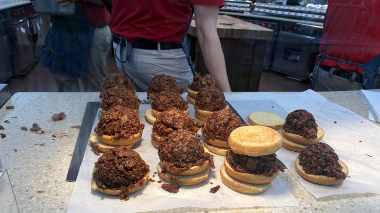 Buc-ee's brisket sandwiches being assembled