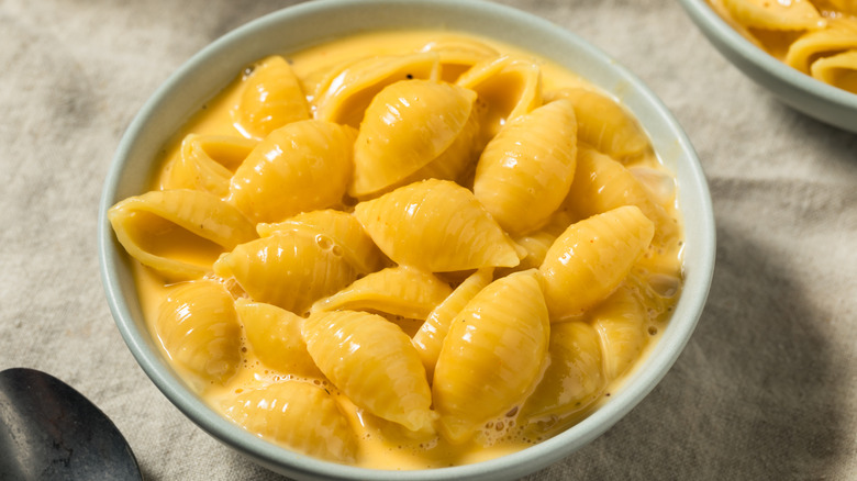 Creamy macaroni and cheese