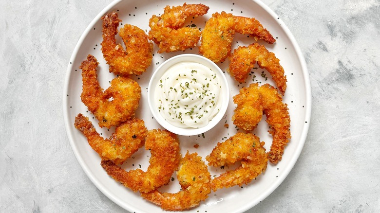 crispy fried shrimp with mayo dip