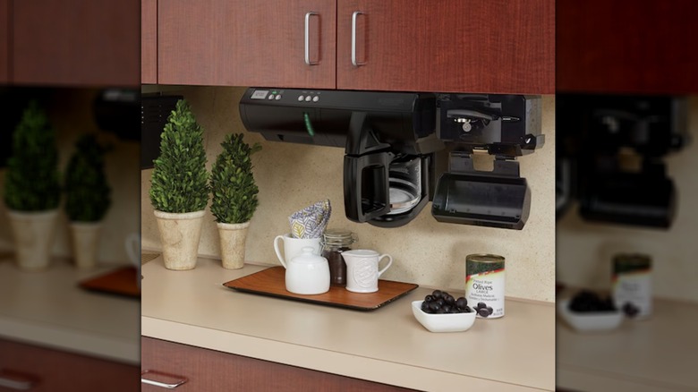 Black and Decker SpaceSaver coffee pot